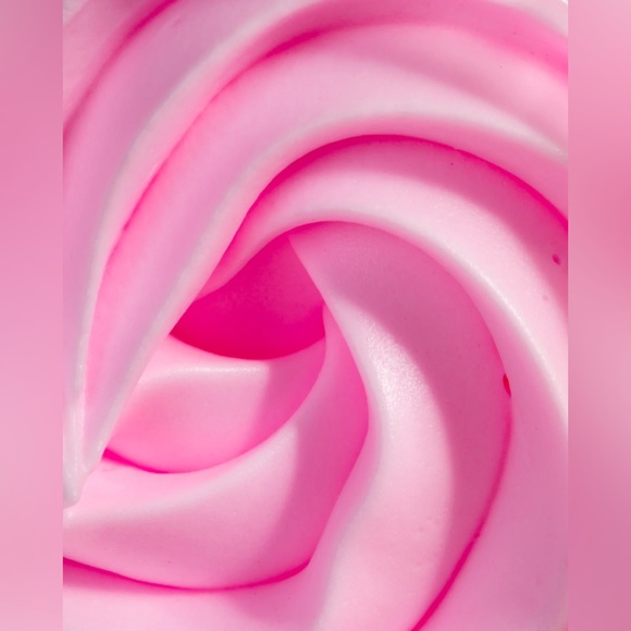 TRULY Coco Rose Fudge Whipped Body Butter NEW - Picture 5 of 7